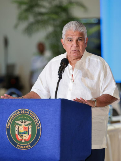 foto de portada de la publicación Mulino destaca obras entregadas y en ejecución en Veraguas, plan para aumentar capacidad logística del país e inclusión de universitarios en programa de ‘laptops’
