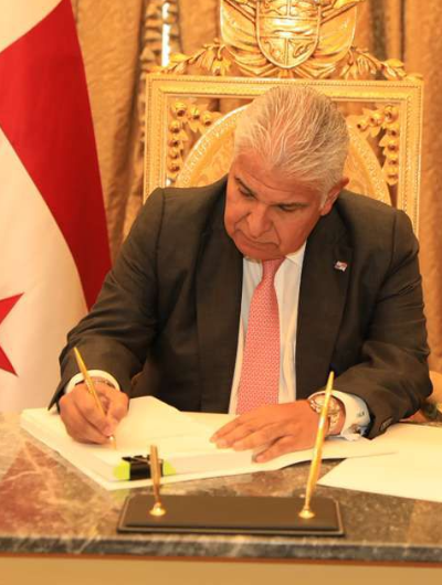 foto de portada de la publicación Presidente Mulino sanciona Ley del Presupuesto 2026 con récord de más de B/. 11 mil millones en inversión pública