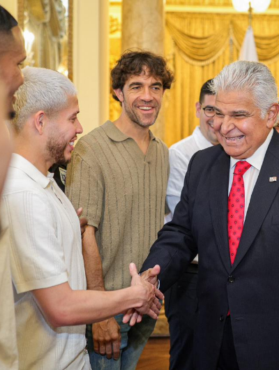 foto de portada de la publicación “Jugadores de la selección son una muestra de tenacidad y compromiso con el país”, Mulino