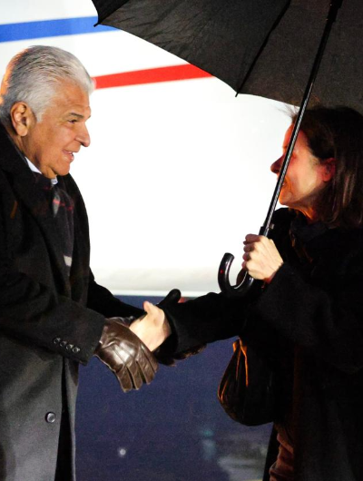 foto de portada de la publicación Presidente Mulino llega a Oslo: participará en la entrega del Premio Nobel de la Paz a Machado y en audiencia con el rey Harald V