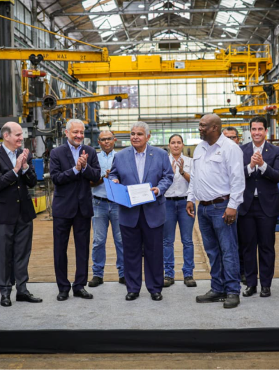 foto de portada de la publicación Presidente Mulino recibe dividendos del Canal por B/.2,965 millones para cubrir proyectos de inversión en todo el país