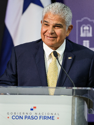 foto de portada de la publicación Presidente viaja a Brasil para participar en la LXVII Cumbre del Mercosur