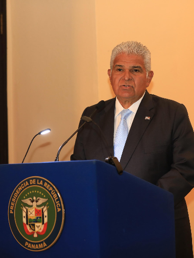 foto de portada de la publicación Presidente Mulino realiza lanzamiento oficial del Bicentenario del Congreso Anfictiónico de Panamá