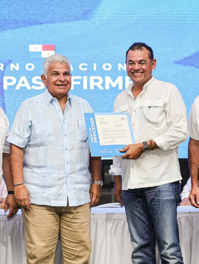 foto de portada de la publicación Presidente Mulino entrega orden de proceder para la rehabilitación de la planta potabilizadora de Parita