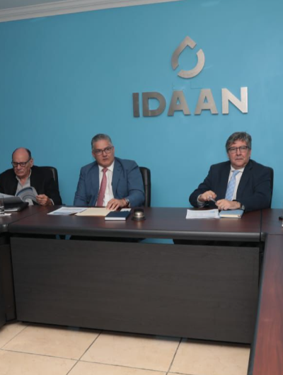 foto de portada de la publicación Ministro Orillac lidera estrategia para solución inmediata en lugares con problemas de agua potable