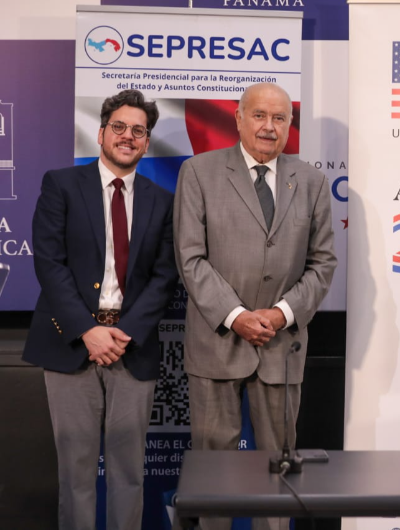 foto de portada de la publicación SEPRESAC desarrolla conferencia ‘La Democracia y el Constitucionalismo’