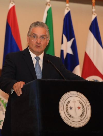 foto de portada de la publicación “La seguridad y la estabilidad se construyen mediante instituciones sólidas, decisiones oportunas y cooperación entre las naciones”: Ministro Orillac en clausura del Panamax 2026