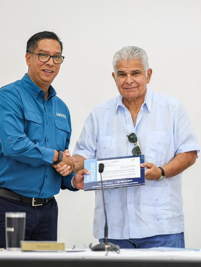 foto de portada de la publicación Presidente Mulino entrega órdenes para rehabilitar Planta Potabilizadora de Pacora y sistema de captación de Cabra 1 y 2