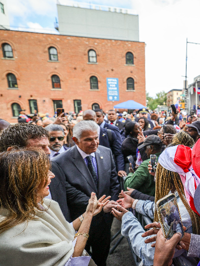 foto de portada de la publicación Nombran varias calles de Brooklyn -“Little Panama Way”- en homenaje a Panamá, en ceremonia encabezada por el presidente Mulino