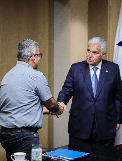 foto de portada de la publicación Presidente Mulino recibe a ingenieros venezolanos que ayudarán con la reconstrucción en las zonas afectadas por el sismo del 9 de octubre