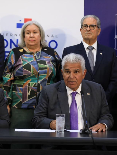 foto de portada de la publicación Presidente Mulino ordena construir de forma urgente 2,700 casas a damnificados por el terremoto