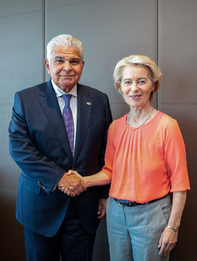 foto de portada de la publicación Presidenta de la Comisión Europea reconoce el trabajo de Panamá en la lucha contra el blanqueo de capitales