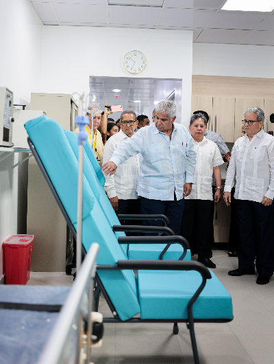 foto de portada de la publicación Presidente Mulino pone a disposición de los coclesanos el nuevo Centro de Salud de Río Hato