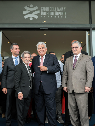 foto de portada de la publicación En emotivo evento, el presidente Mulino entrega Salón de la Fama y Museo del Deporte Panameño