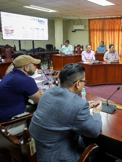foto de portada de la publicación Autoridades chorreranas conocen detalles de la ruta del ferrocarril