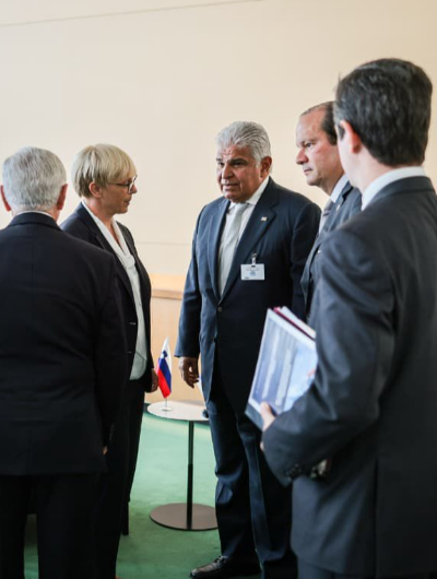 foto de portada de la publicación Eslovenia promete acercamiento para adherirse al tratado de neutralidad del Canal de Panamá