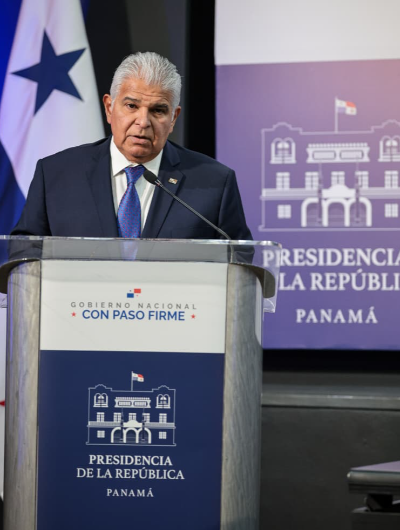 foto de portada de la publicación Mulino anuncia visita del Presidente de Paraguay, eventos internacionales en Panamá y plan para dotar de dormitorios a la UTP