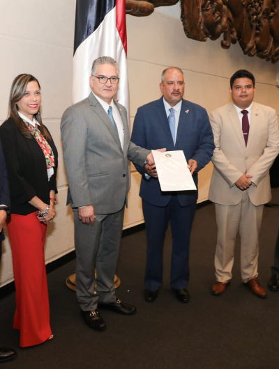 foto de portada de la publicación Ministro Orillac presenta a la Asamblea proyecto de Ley para reactivar uso de biocombustibles